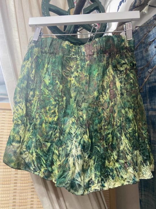  Yesaet 숏팬츠 예사엣 랑가노 실크 반바지, 숲속 식물 프린트 - OTHER BRANDS