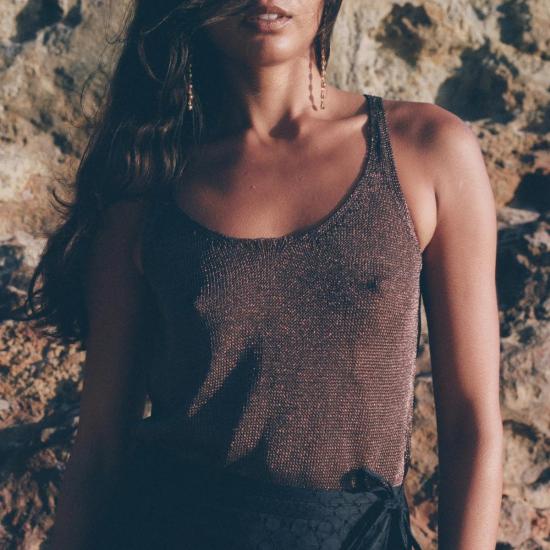  파리 데사이 민소매 티셔츠 지안 메탈릭 탱크 에스프레소 메탈릭 - PARI DESAI