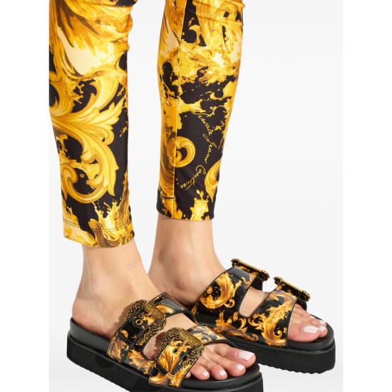 26SS 베르사체 부츠 80VA3SM1 ZS366 G89 BLACK YELLOW - VERSACE