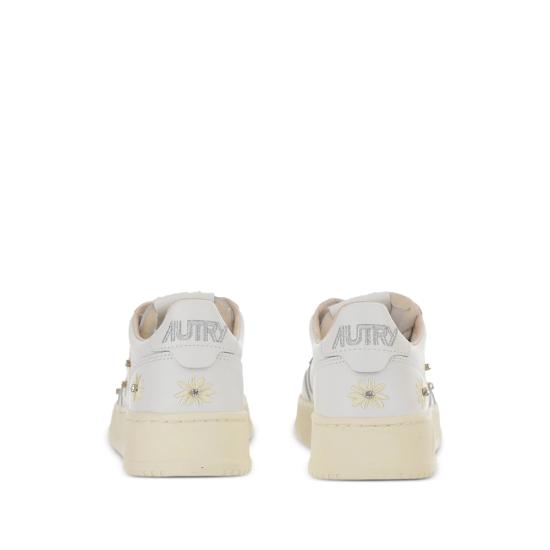 26SS 오트리 메달리스트 로우 스니커즈 AULW WE01 WHITE - AUTRY