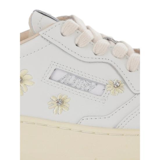 26SS 오트리 메달리스트 로우 스니커즈 AULW WE01 WHITE - AUTRY