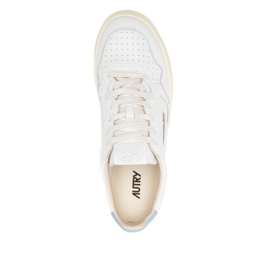 26SS 오트리 메달리스트 로우 스니커즈 AULM TB01 WHITE BLUE - AUTRY