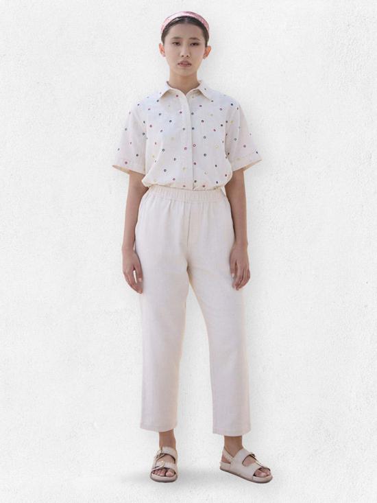  IKKIVI 스트레이트 팬츠 이키비 미즈  오프 화이트