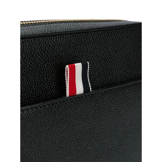 26SS 톰브라운 클러치/파우치 MAC067A 00198 001 BLACK - THOM BROWNE