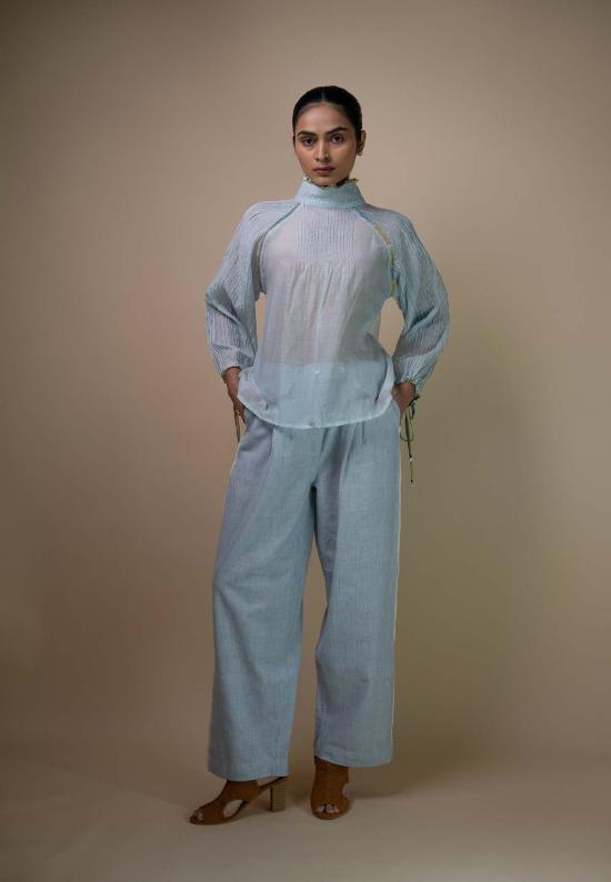  IKKIVI 스트레이트 팬츠 이키비 메도우즈 유니섹스 플리츠 팬츠 블루