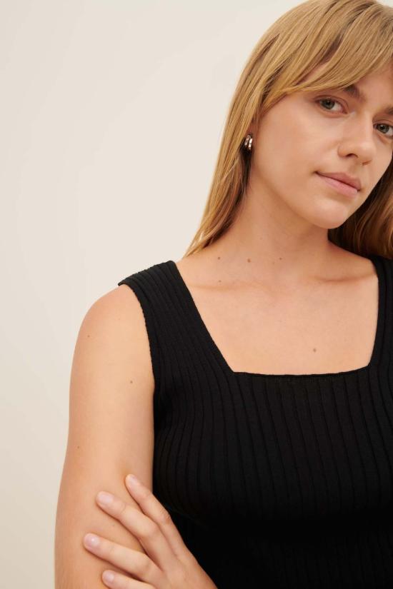  코우토우 민소매 티셔츠 델타 싱글렛 - KOWTOW