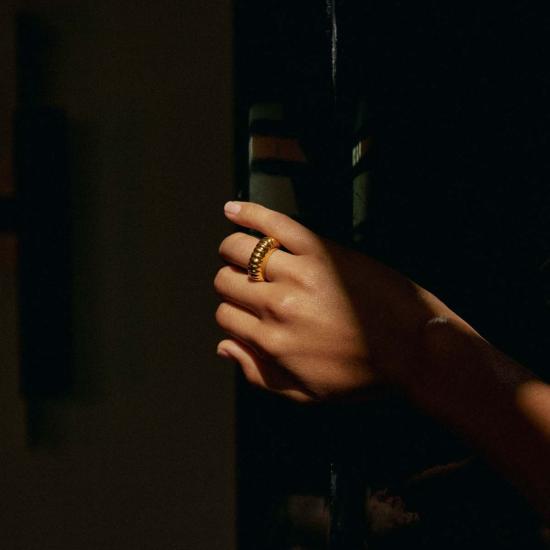  밍유왕 반지 명유왕 조개껍질  18K 금도금 - MING YU WANG