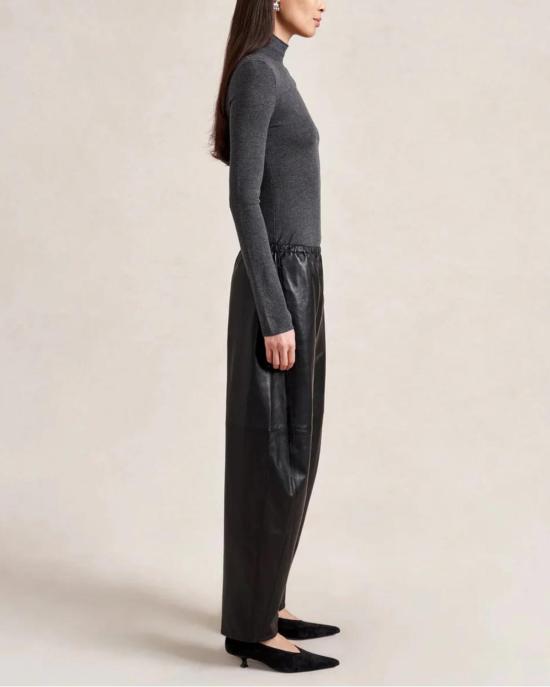  라 리네 스트레이트 팬츠 라 리뉴 레더 배럴 콜비  블랙 - LA LIGNE