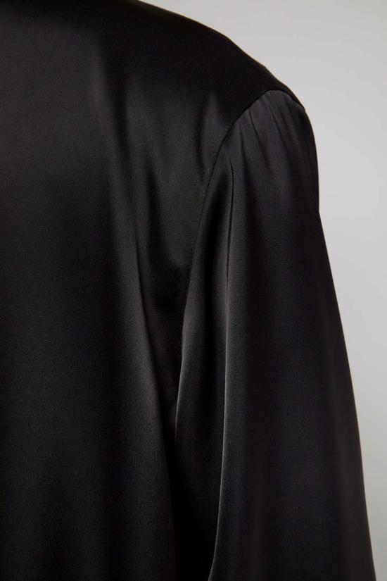  마가렛 코트 오페라 - MARGARET