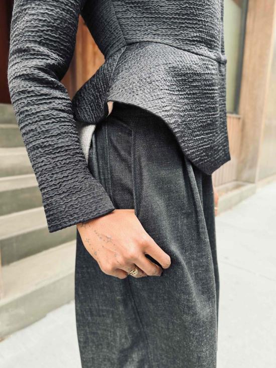  예세이트 자켓 예사엣 아이보리 페플럼 재킷 블랙 - YESAET