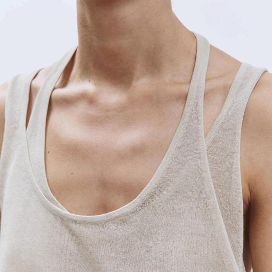  알리지 민소매 티셔츠 알리시 P5029 시스루 니트 탱크탑 페탈 - ALYSI