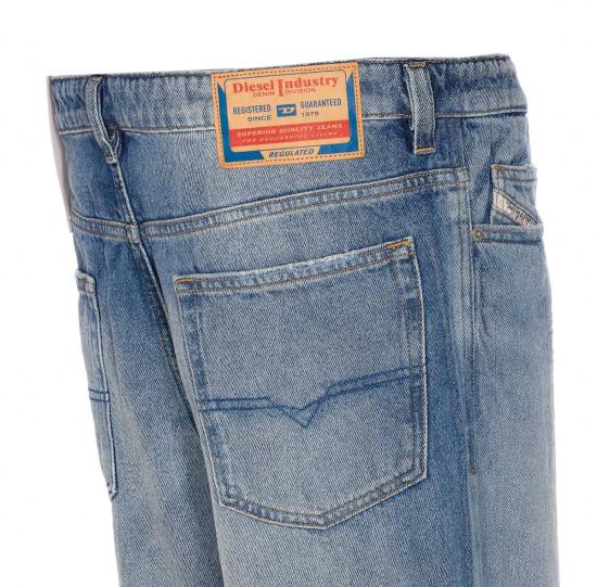  디젤 데님 팬츠 2001 D 매크로 진 블루 - DIESEL