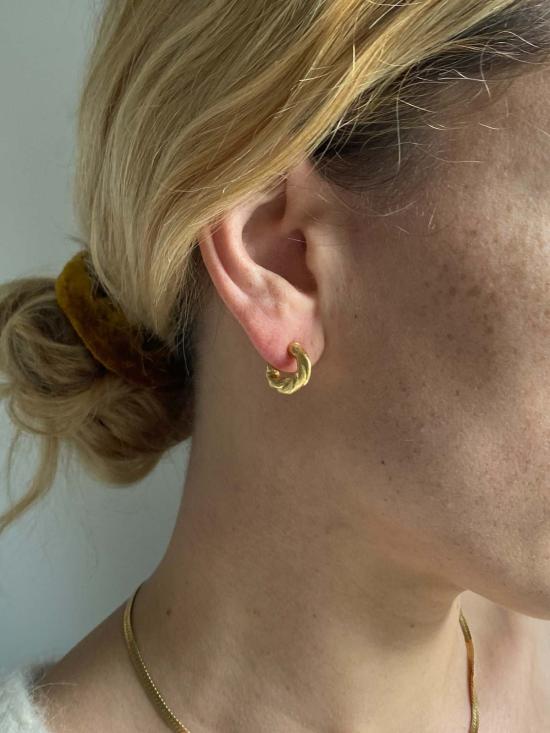  머큐리얼 스튜디오 이어링 머큐리얼 뉴욕 프렌치 플라워 비비 후프 - MERCURIAL STUDIO