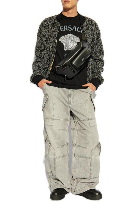  베르사체 데님 팬츠 포켓 디테일 카고 진 그레이 - VERSACE