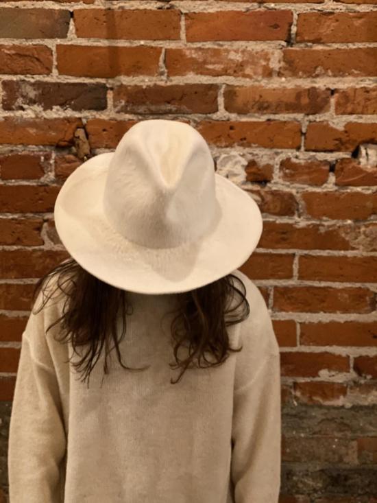  라인하르트 플랑크 모자 베게