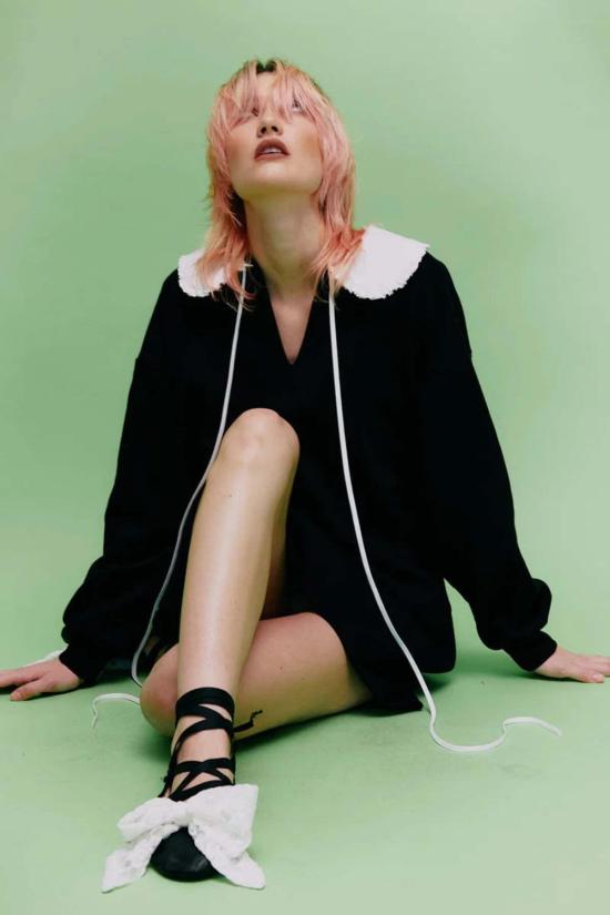  엘리자 포크너 숏 원피스 다아시 스웨터 드레스 블랙 - ELIZA FAULKNER