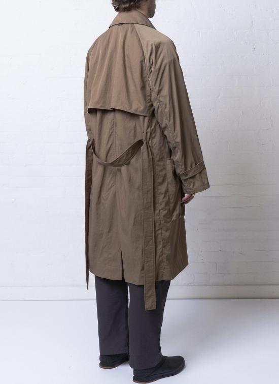  그레이 트렌치 코트 . 피크드 라펠  다크 카키 - GREI