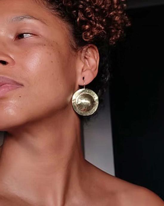  다니 구이라 이어링 골든 메탈 디스크 머천트