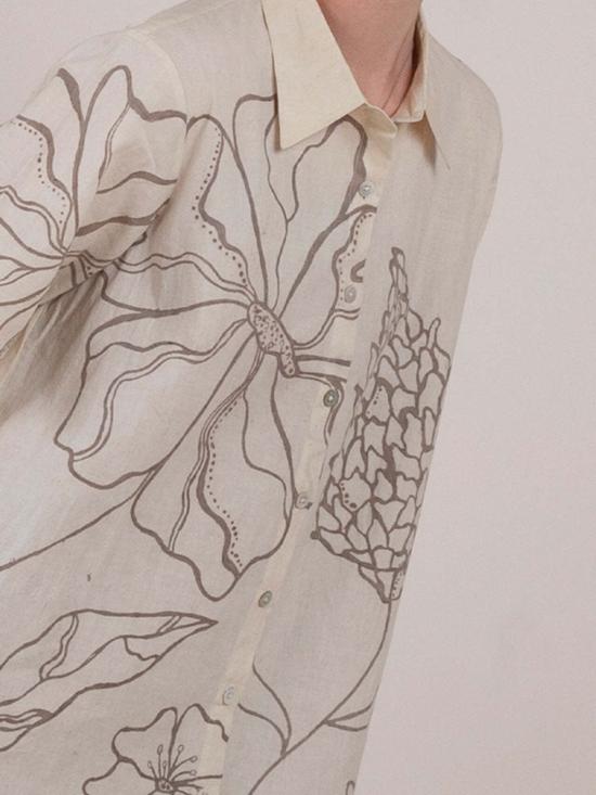  IKKIVI 롱 원피스 이키비 송 오브 버즈 셔츠 드레스 오프 화이트 - IKKIVI