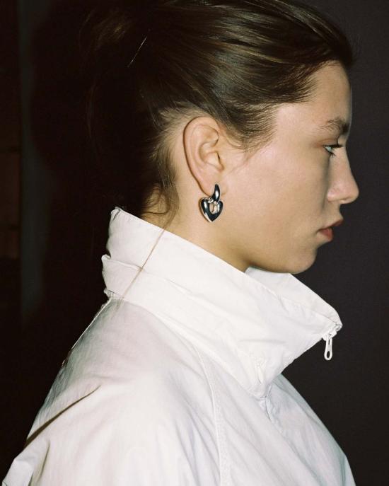  아니카 이네즈 이어링 대형 하트 드롭 - ANNIKA INEZ