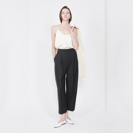  샌드베이지 민소매 티셔츠 샌드 베이지 소피아 슬리브리스 탑 아이보리