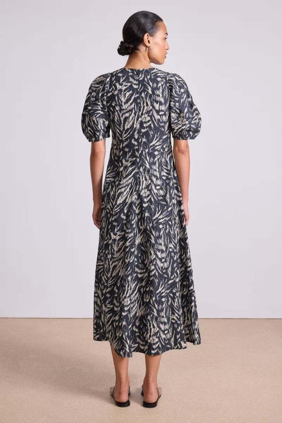  어피스 어파트 롱 원피스 어피스 아파트 베티나 맥시 드레스 추상 애니멀 미드나잇 - APIECE APART