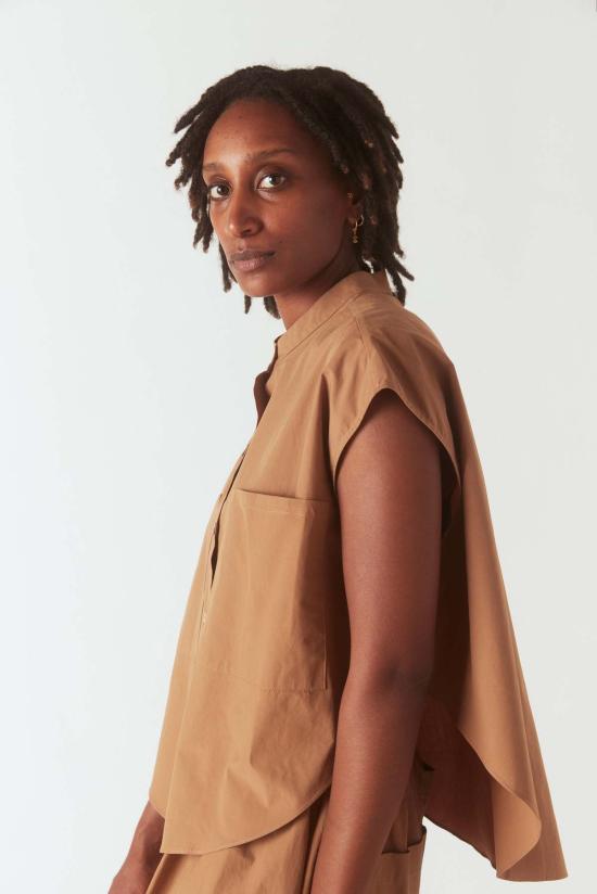  모던 위빙 블라우스 반팔 버튼업 상의 - MODERN WEAVING