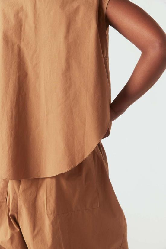  모던 위빙 블라우스 반팔 버튼업 상의 - MODERN WEAVING