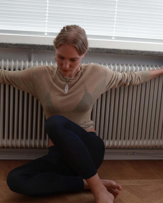  아니카 이네즈 목걸이/팬던트 엘롱게이티드 리지 네크리스 라지 클리어 쿼츠/실버