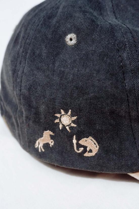  Hand embroidered hat 모자 손으로 자수한 , '로키 산맥의 주말' , '불과 흙'이라는 문구가 새겨진 - OTHER BRANDS