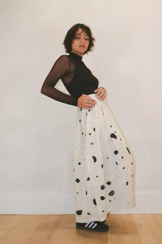  World of Crow 미디 스커트 월드 오브 크로우 레인드롭스 스커트 - OTHER BRANDS