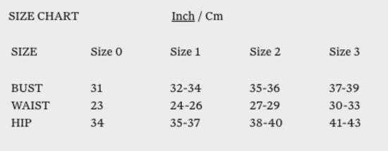  카이 인티메이츠 민소매 티셔츠 리클라인 쉘 슬리브리스 탑 - KYE INTIMATES