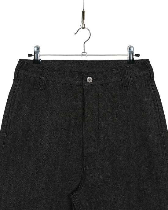  FAVRICS 치노 팬츠 일본산 셀비지 원단으로 제작된 유틸리티  (블랙) - OTHER BRANDS