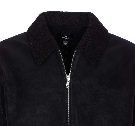  리프레젠트 무스탕 블랙 색상의 시어링 재킷을 소개합니다. - REPRESENT