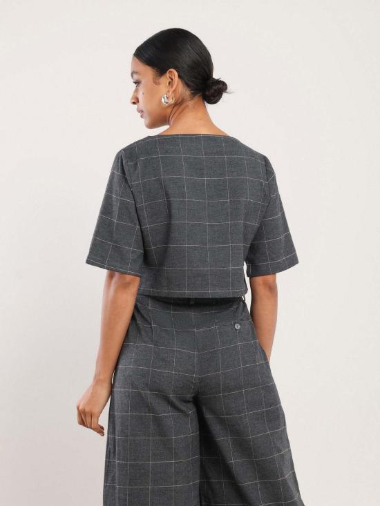  나지라 민소매 티셔츠 리아단 탑 - NAZEERAH