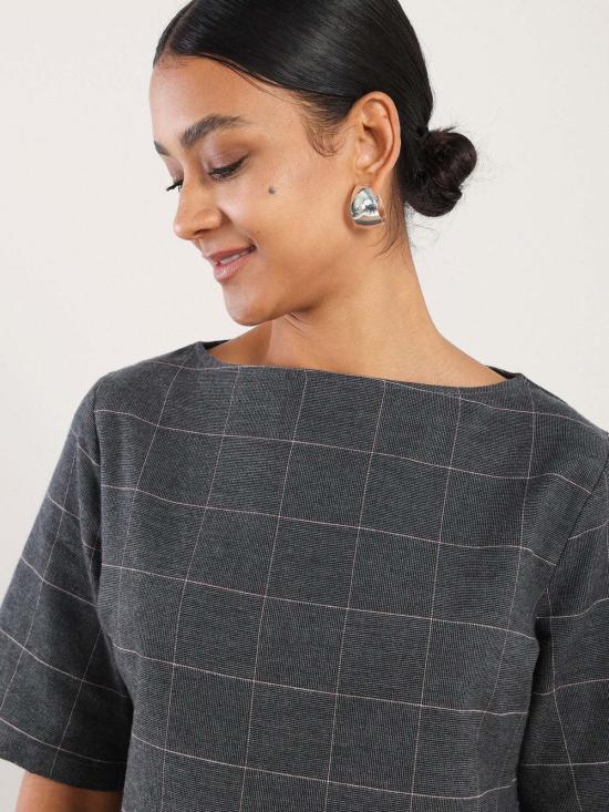  나지라 민소매 티셔츠 리아단 탑