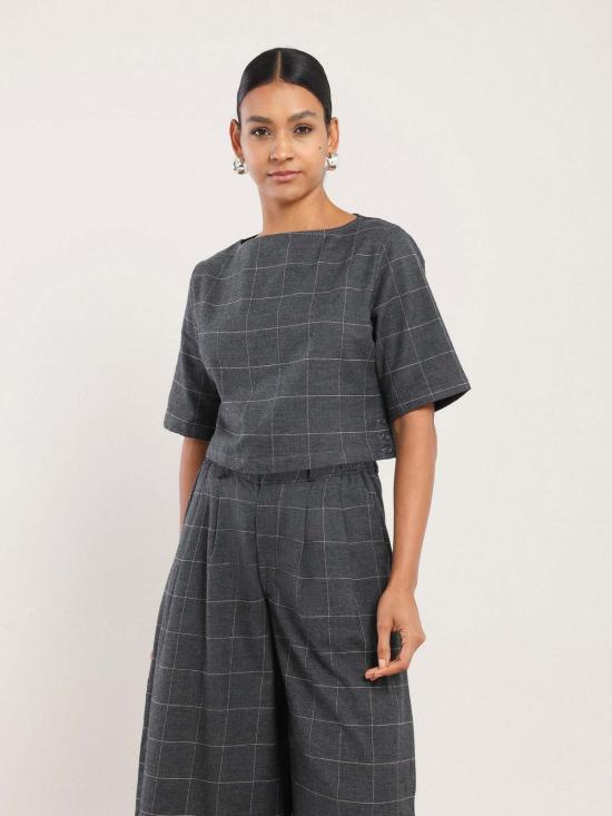  나지라 민소매 티셔츠 리아단 탑 - NAZEERAH