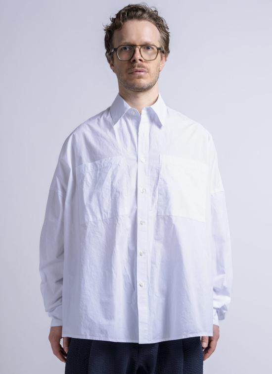  GREI. 긴팔 셔츠 그레이. 오버사이즈 이오  화이트 워시드 포플린 - GREI