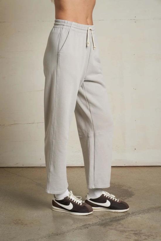  basic. 스트레이트 팬츠 베이직. 팔론 플리스 배럴 스웨트팬츠 - OTHER BRANDS