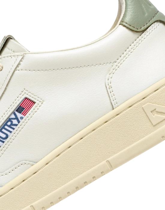 26SS 오트리 메달리스트 로우 스니커즈 AULM LL11 - AUTRY
