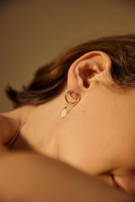  루스 오르티스 이어링 루즈 오르티즈 쿼츠 물방울 귀걸이 - LUZ ORTIZ