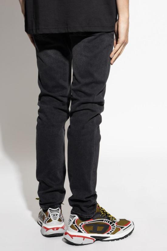  디젤 데님 팬츠 1979 슬린커 진 블랙 - DIESEL