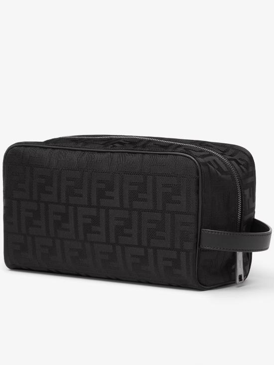26SS 펜디 FF 자카드 패브릭 토일레트리 케이스 7N0141AVC6F1USQ BLACK DOM - FENDI