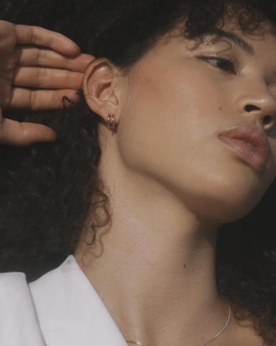  아만다 헌트 이어링 제멜라 후프스 브론즈 - AMANDA HUNT