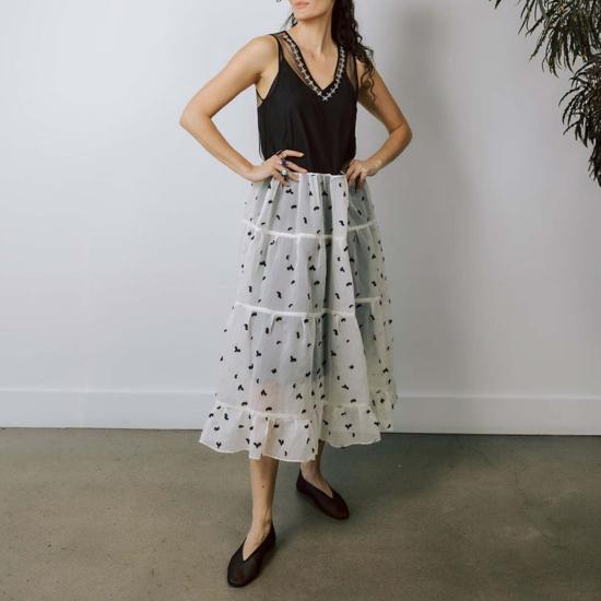  Leur Logette 목걸이/팬던트 꽃잎 자수 드레스 화이트 - LEUR LOGETTE