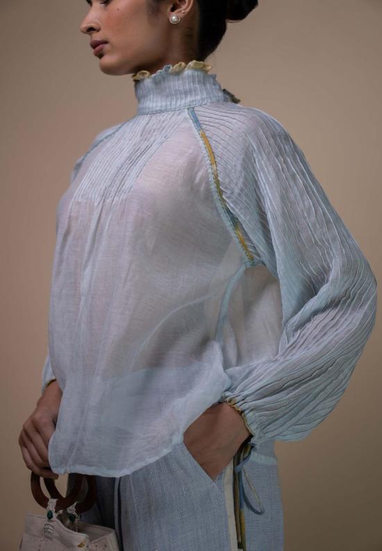  이키비 블라우스 Ikkivi 메도우 핀턱 찬데리  블루