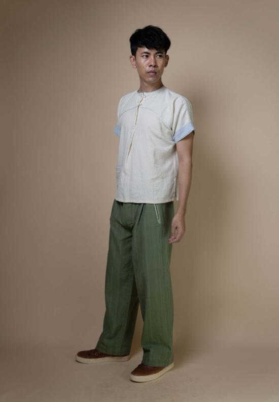  IKKIVI 셔츠 이키비 메도우즈 유니섹스 요크 디테일 셔츠 오프 화이트 - IKKIVI