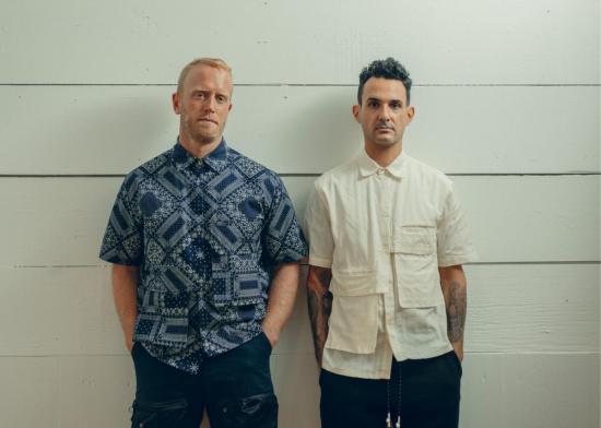  Guillermo Bravo 반팔 셔츠 기예르모 브라보 비대칭 반팔  오프 화이트 - OTHER BRANDS