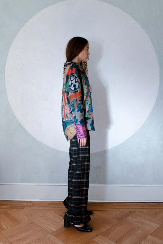  Untitled in Motion 스트레이트 팬츠 무제 In Motion 칼럼 팬트 - UNTITLED IN MOTION