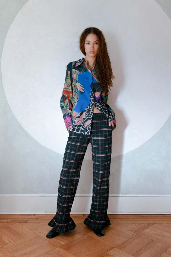  Untitled in Motion 스트레이트 팬츠 무제 In Motion 칼럼 팬트 - UNTITLED IN MOTION